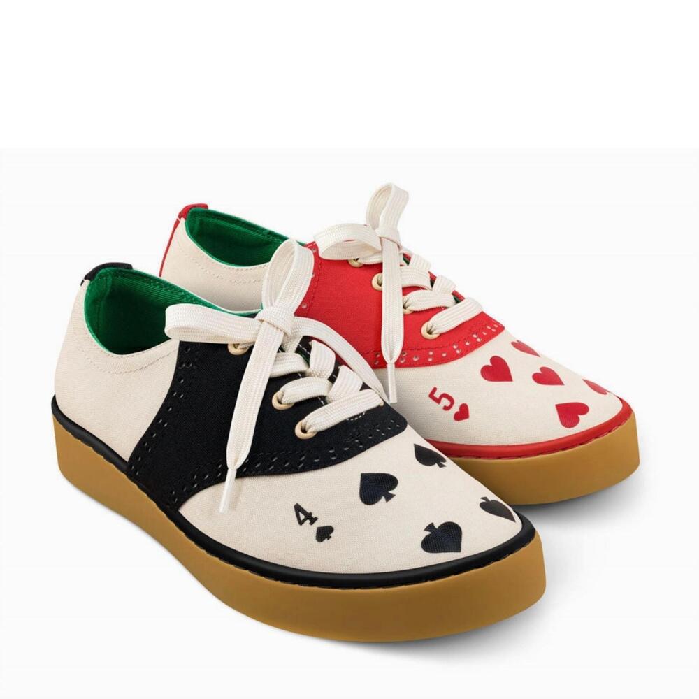 NEW HOT CHOCOLATE DESIGN women's poker casual sneaker in white